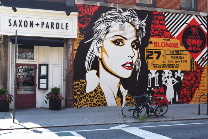 Street Art in Manhattan | Trending In